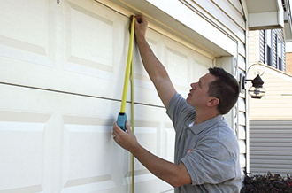 Fix A Garage Door inÂ Gravenhurst