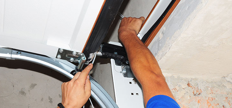Roll Up Garage Door Opener Repair Gravenhurst