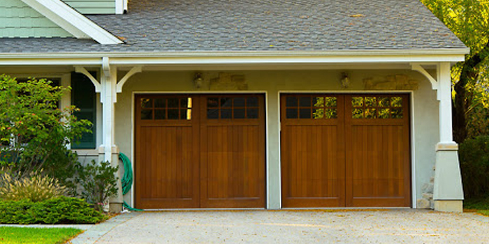 double garage doors aluminum in Gravenhurst