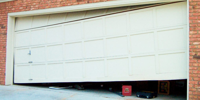 aluminum garage doors services in Gravenhurst